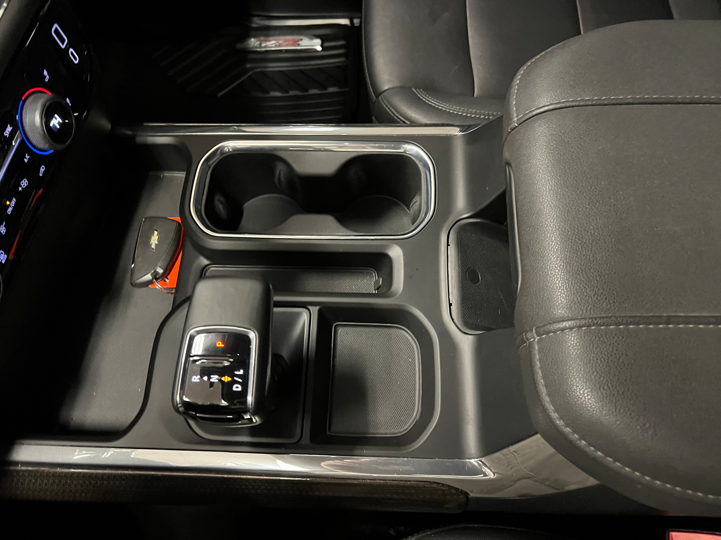 2023 Chevrolet Silverado 1500 RST - Photo 25