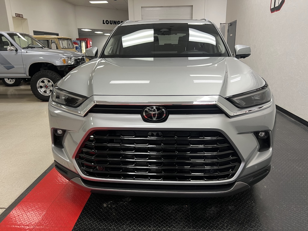 Used 2024 Toyota Grand Highlander Sport Utility