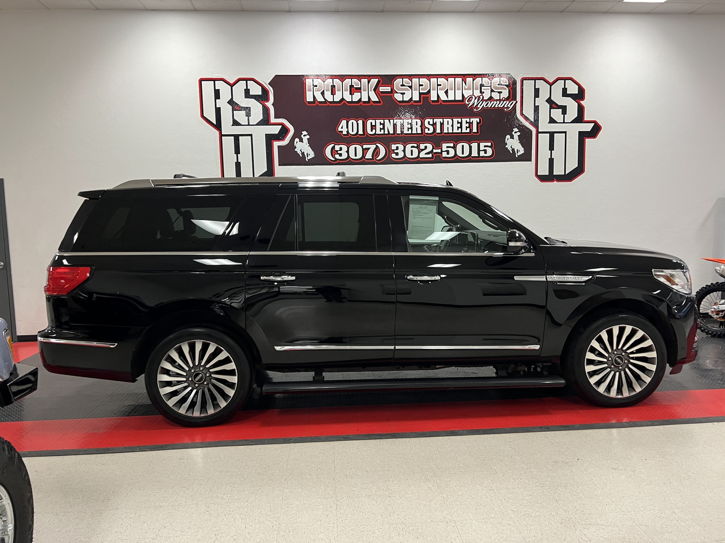 2019 Lincoln Navigator Reserve's photo
