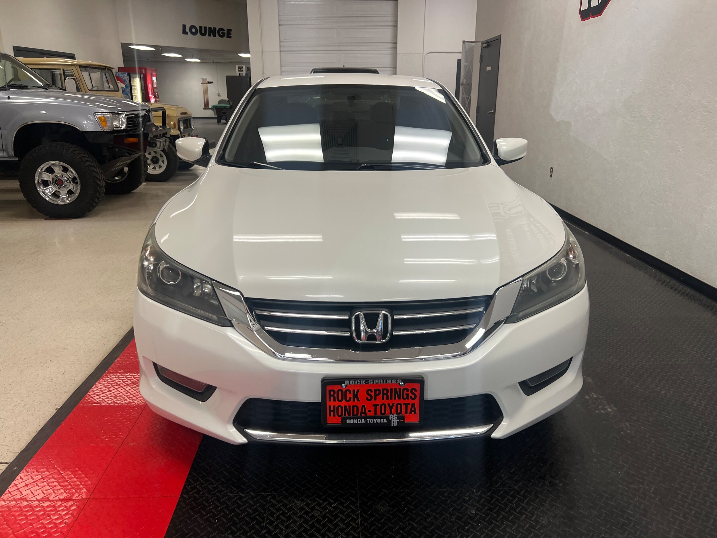 2015 Honda Accord Sport photo 4