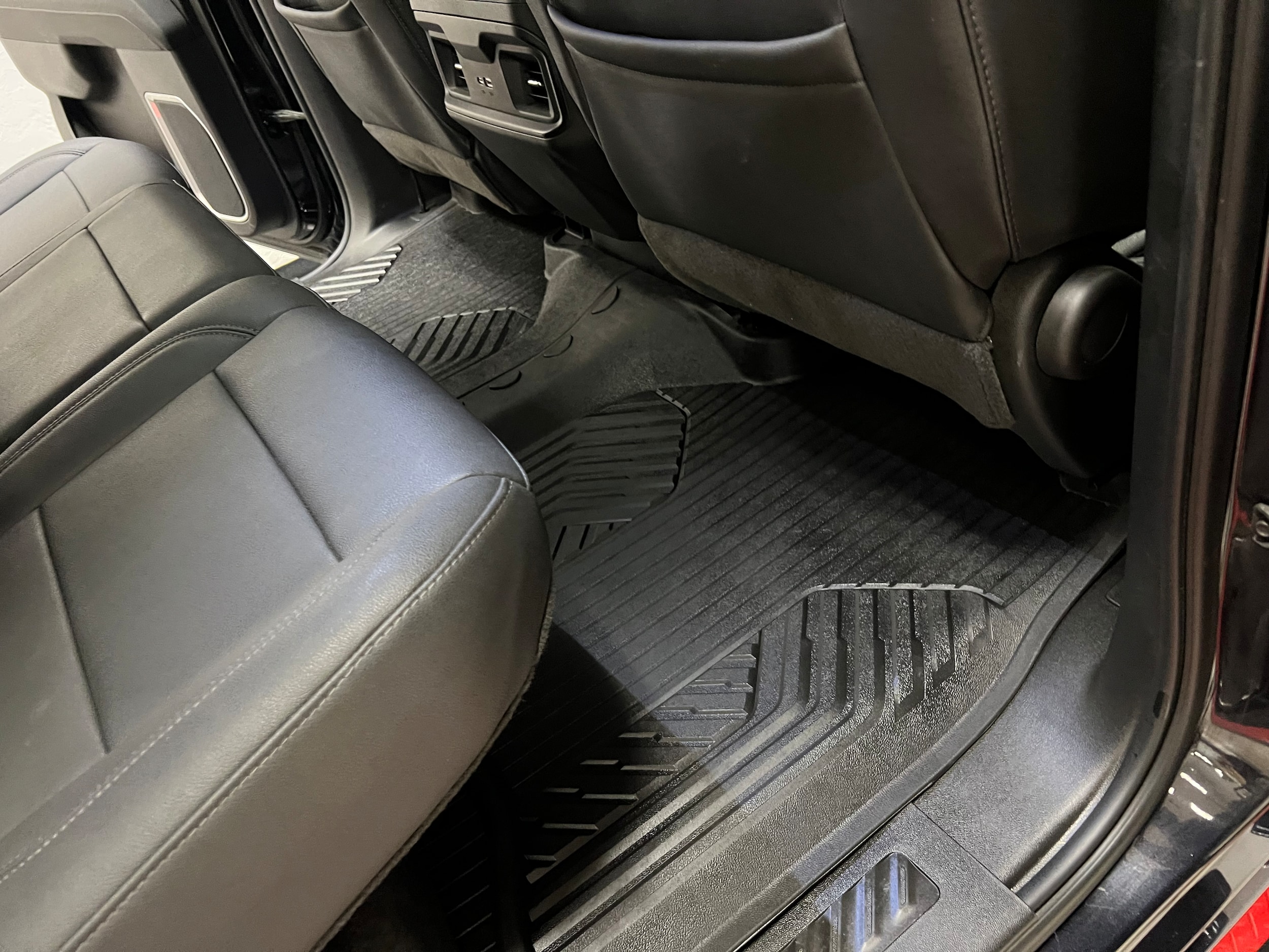 2023 Chevrolet Silverado 1500 RST - Photo 13