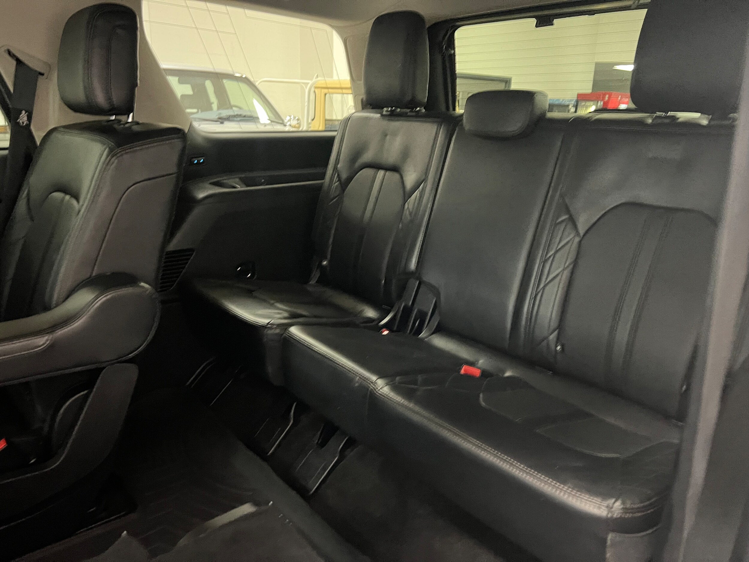 2020 Ford Expedition Platinum - Photo 10
