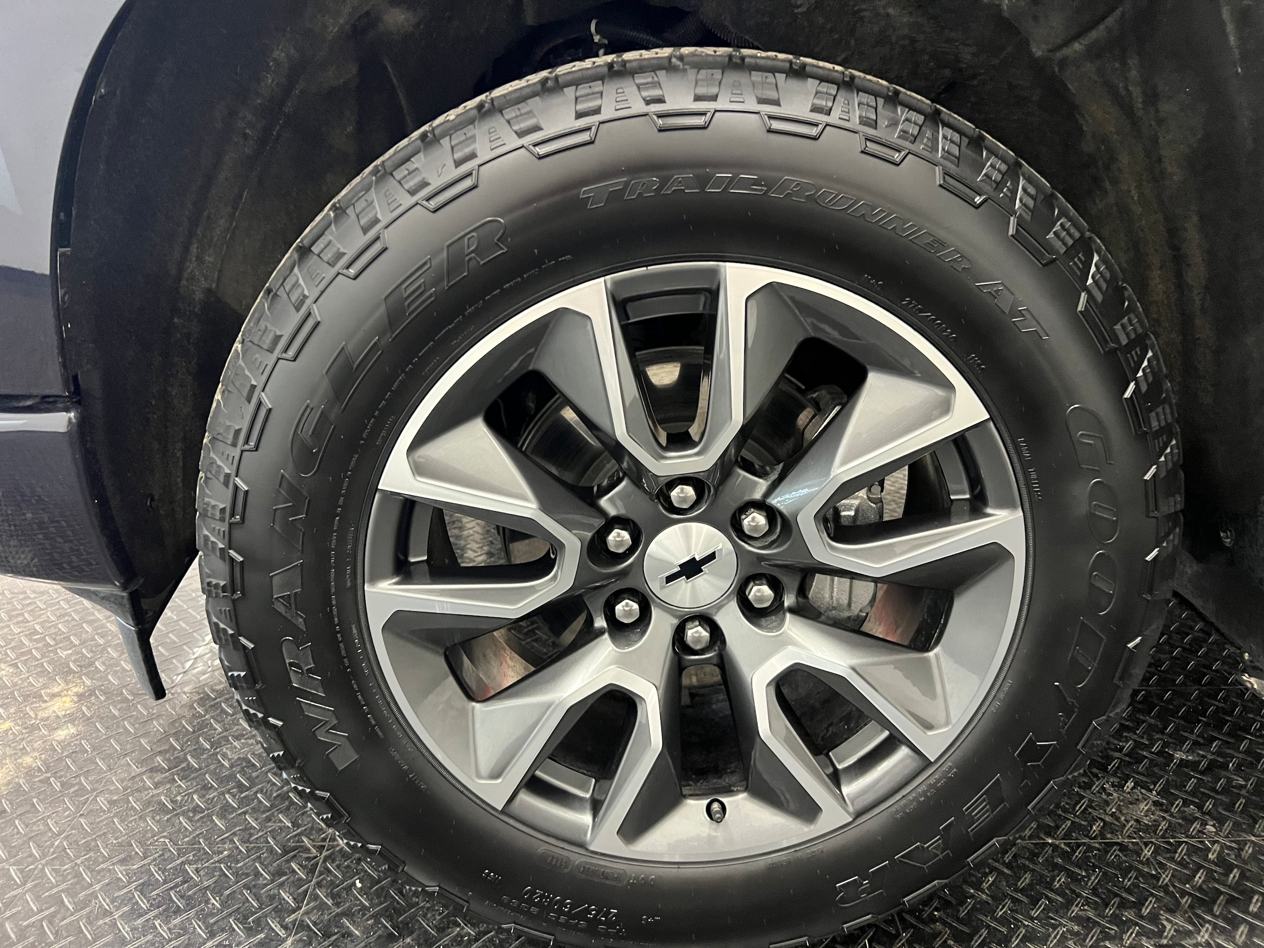 2023 Chevrolet Silverado 1500 RST - Photo 28