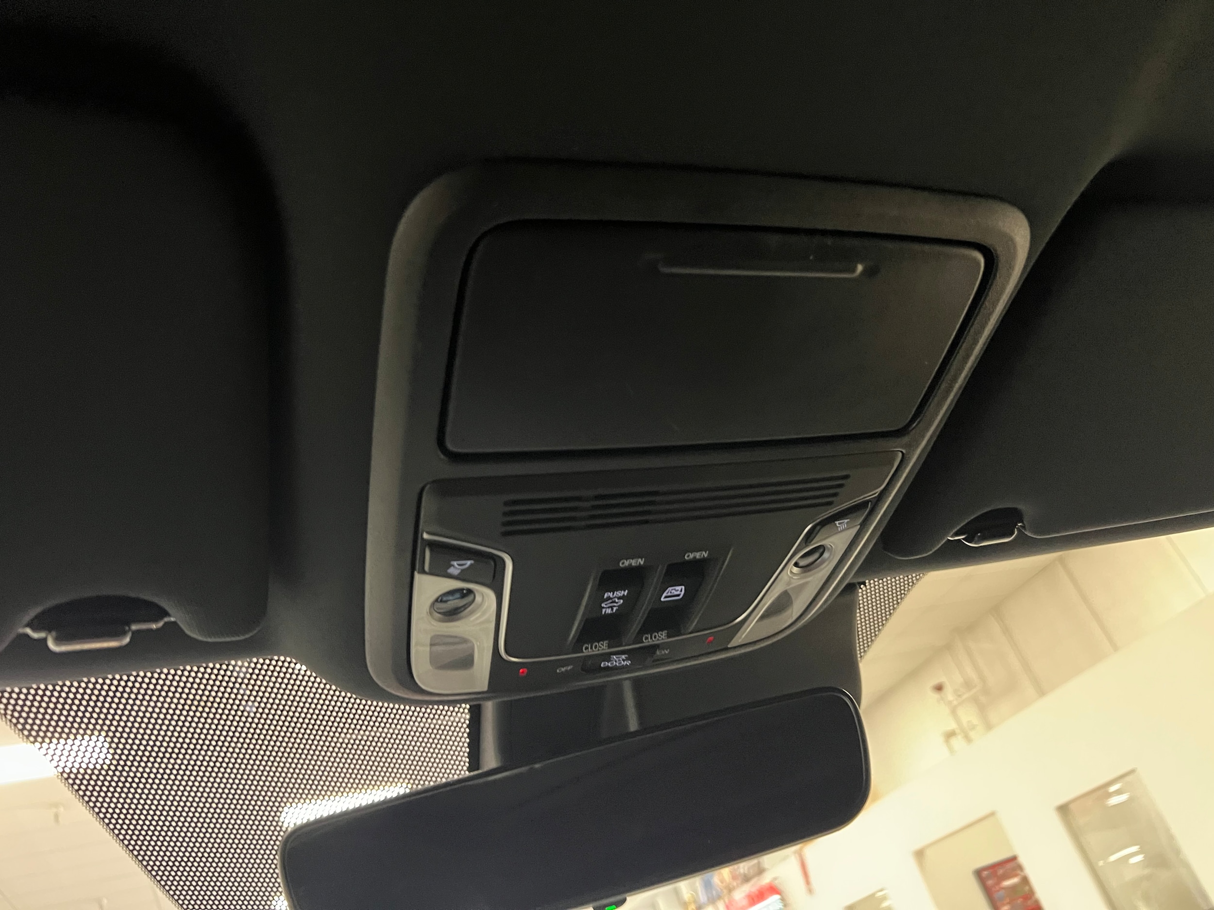 2025 Honda Ridgeline Black Edition - Photo 26