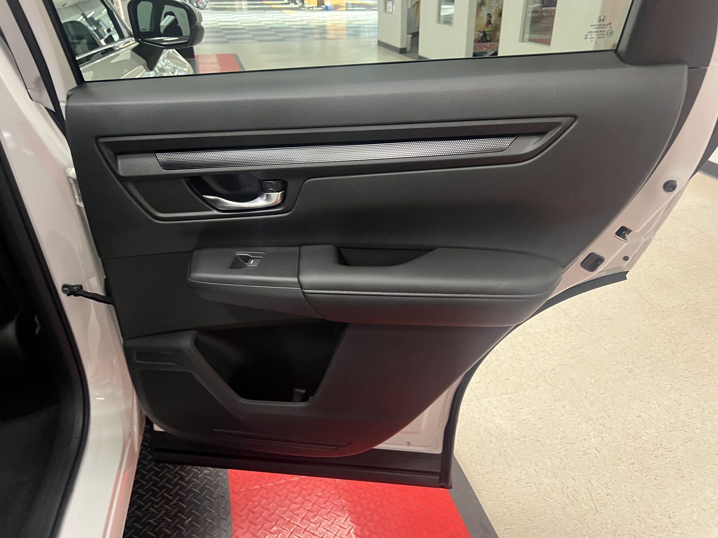 2026 Honda CR-V EX - Photo 11