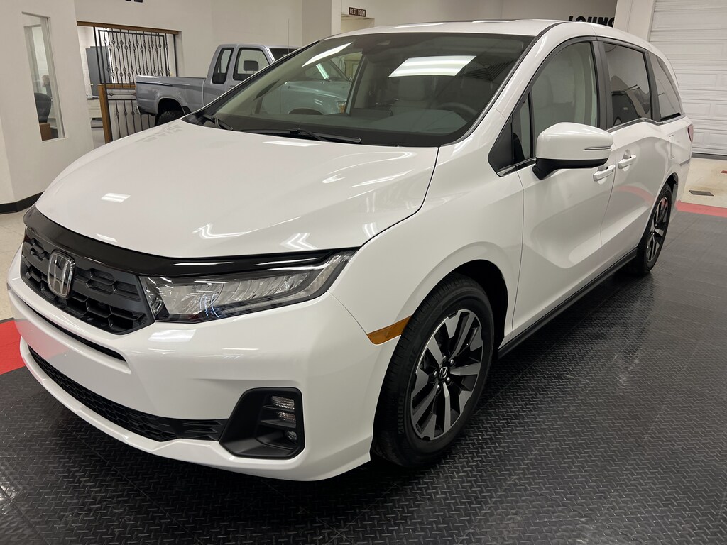 New 2026 Honda Odyssey EX-L Van Passenger