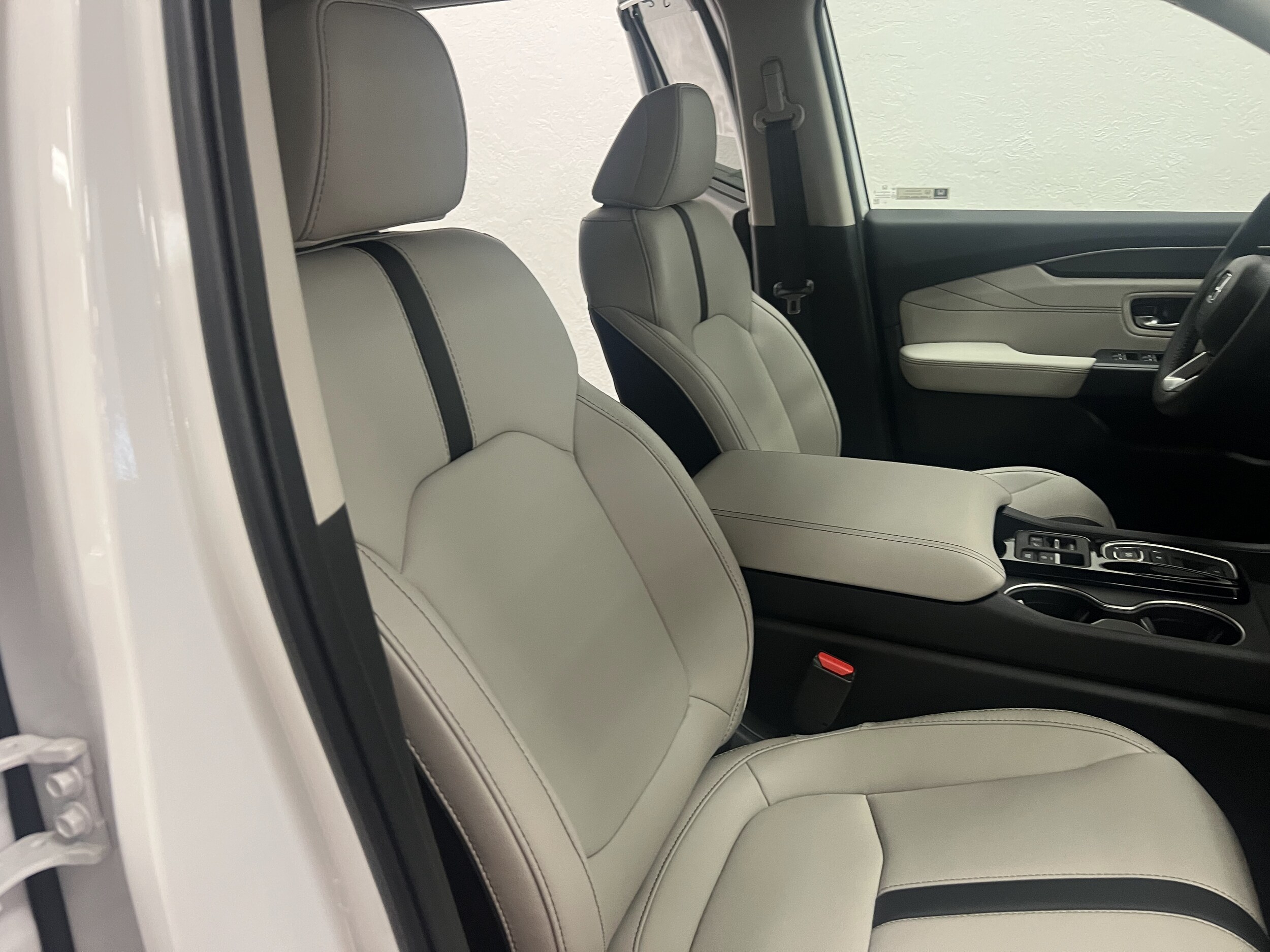 2026 Honda Pilot Touring - Photo 14