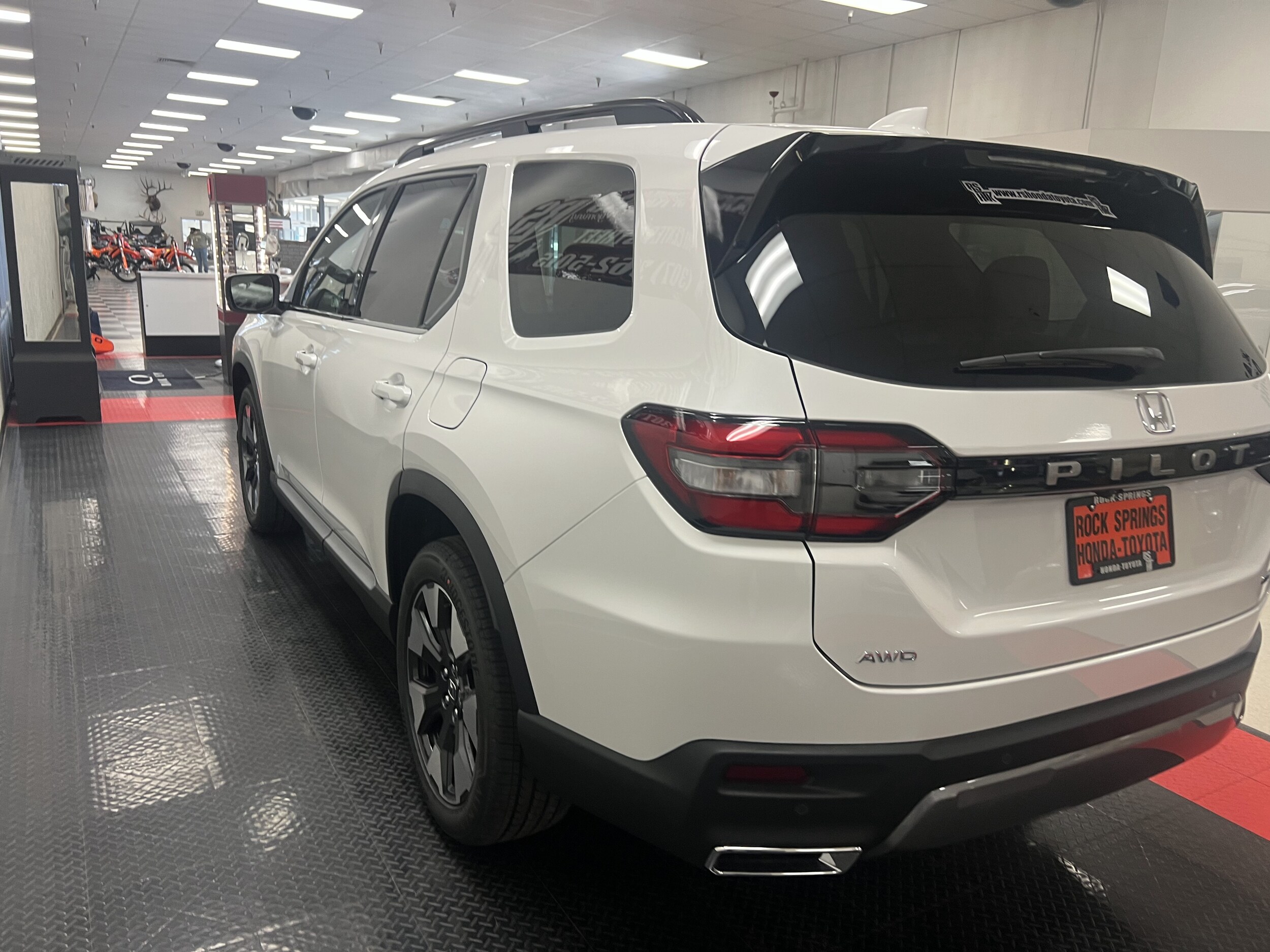 2026 Honda Pilot Touring - Photo 6