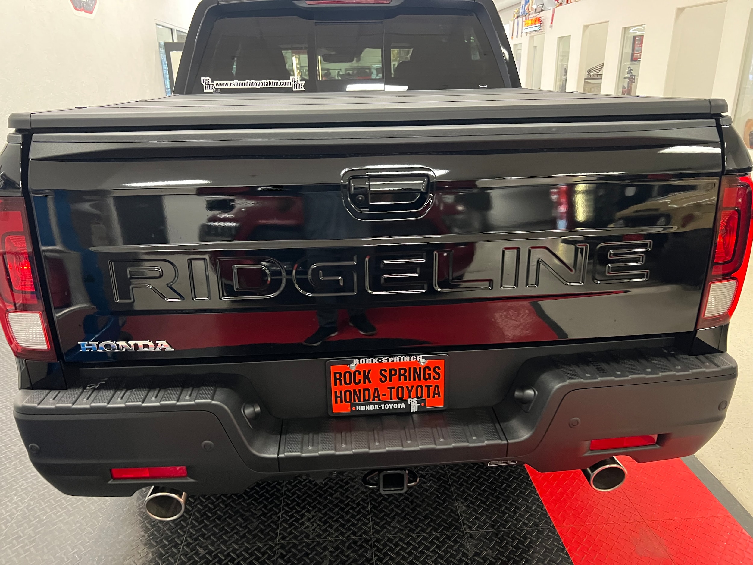 2025 Honda Ridgeline Black Edition - Photo 7