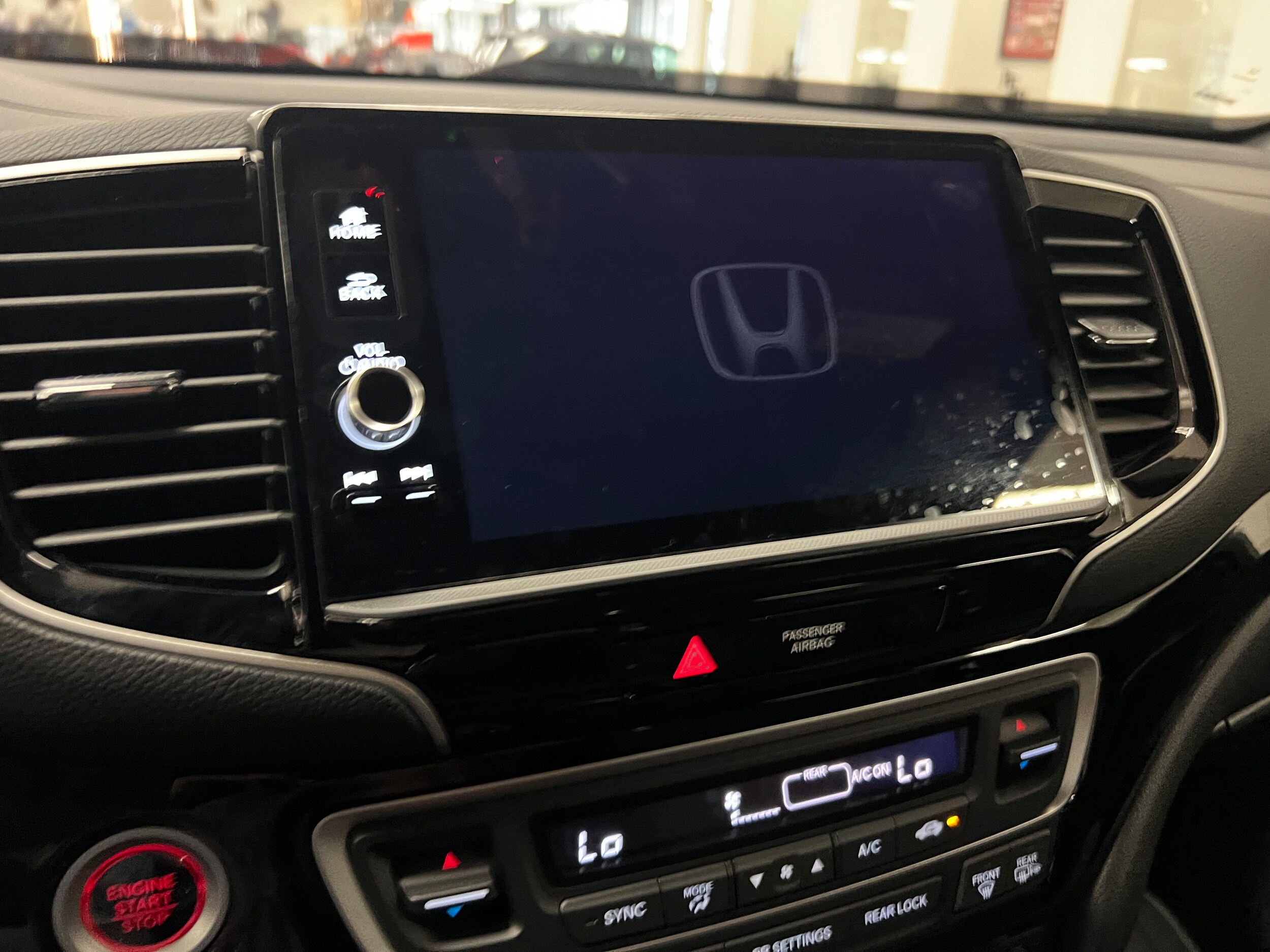2025 Honda Ridgeline Black Edition - Photo 23