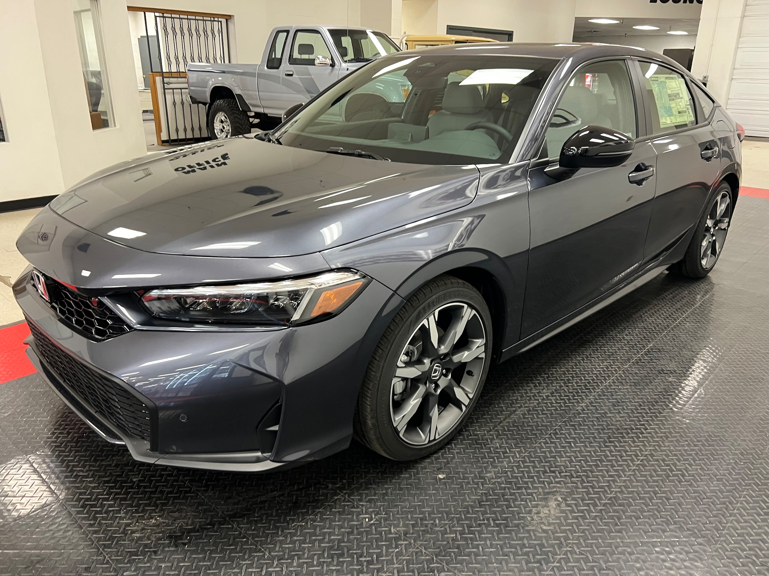 2026 Honda Civic Hybrid Sport Touring photo 3