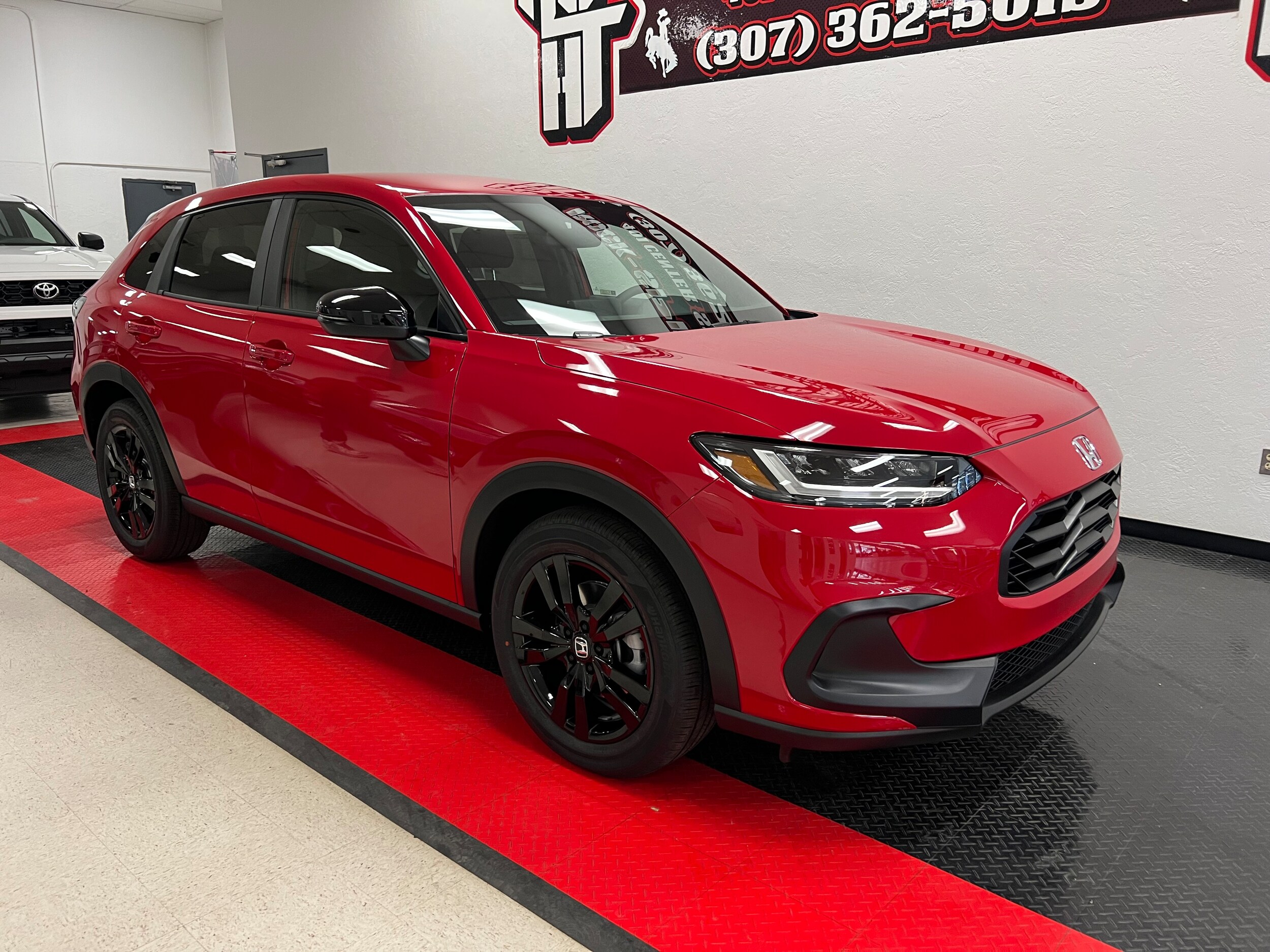 2026 Honda HR-V Sport photo 2