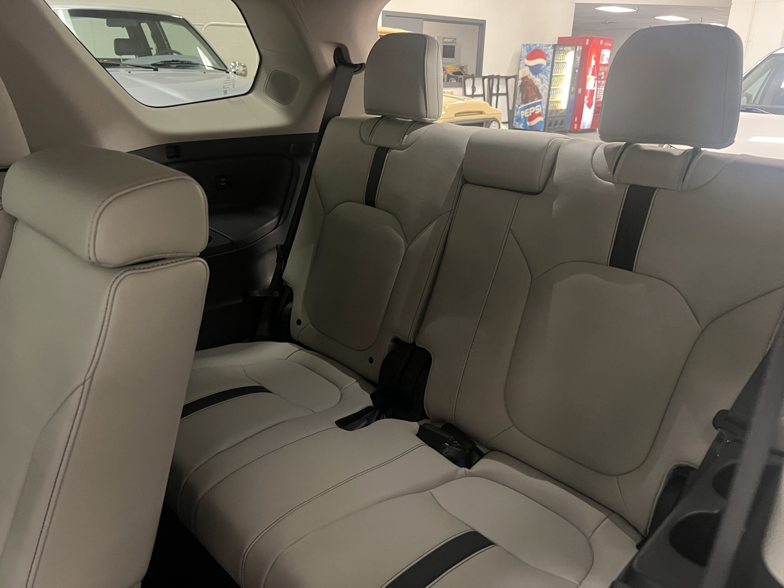 2026 Honda Pilot Touring - Photo 9