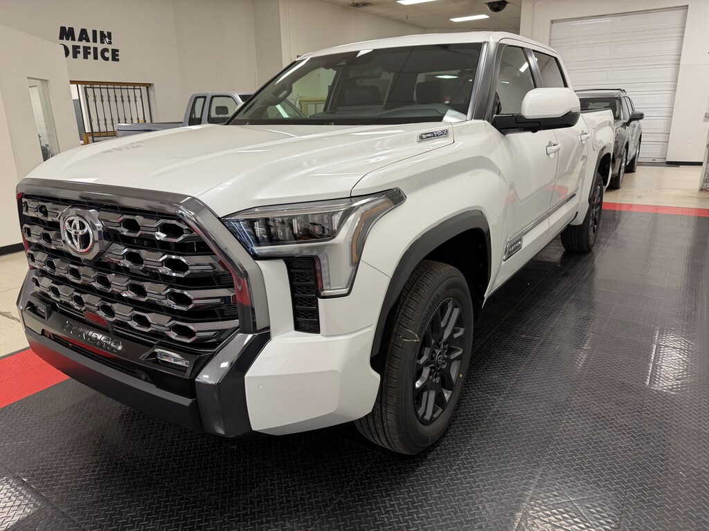 New 2026 Toyota Tundra i-FORCE MAX Platinum i-FORCE MAX Truck CrewMax
