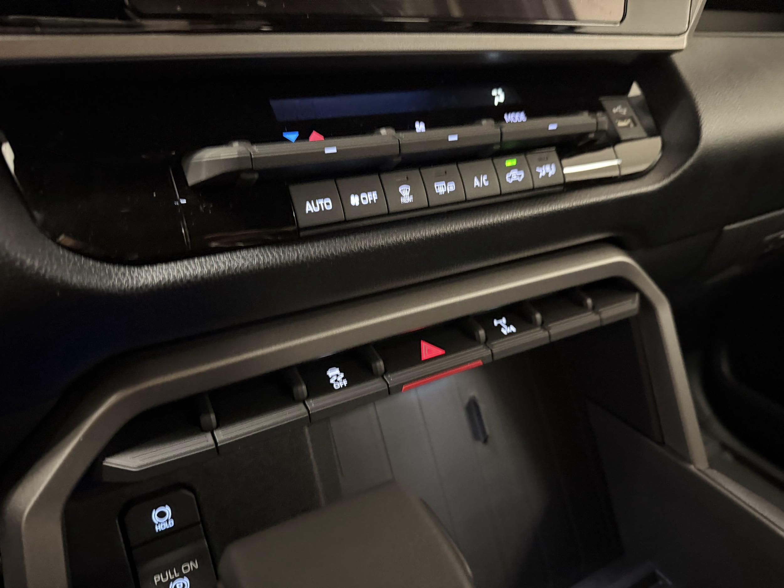 2026 Toyota Tundra SR5 - Photo 24