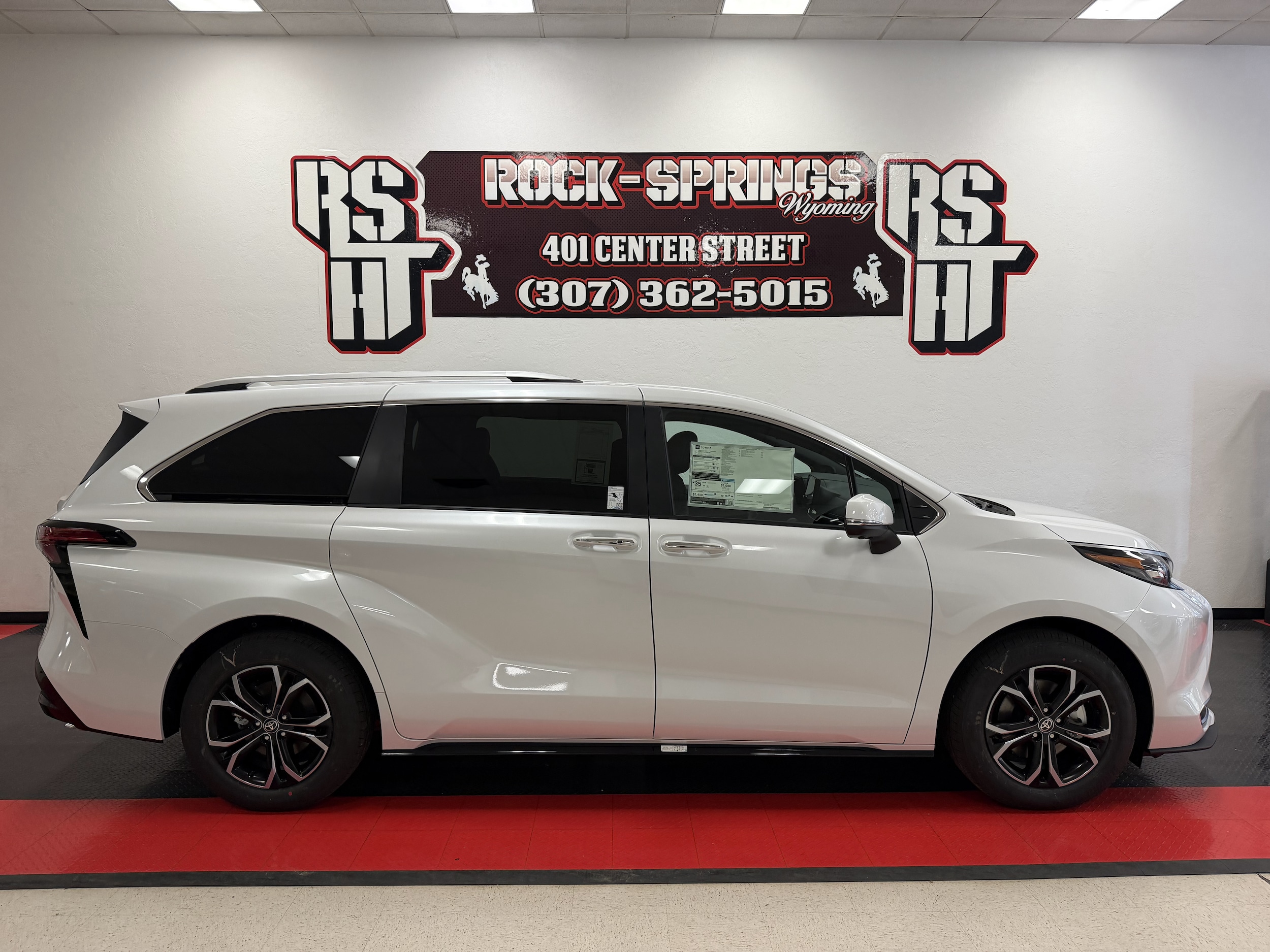 2026 Toyota Sienna