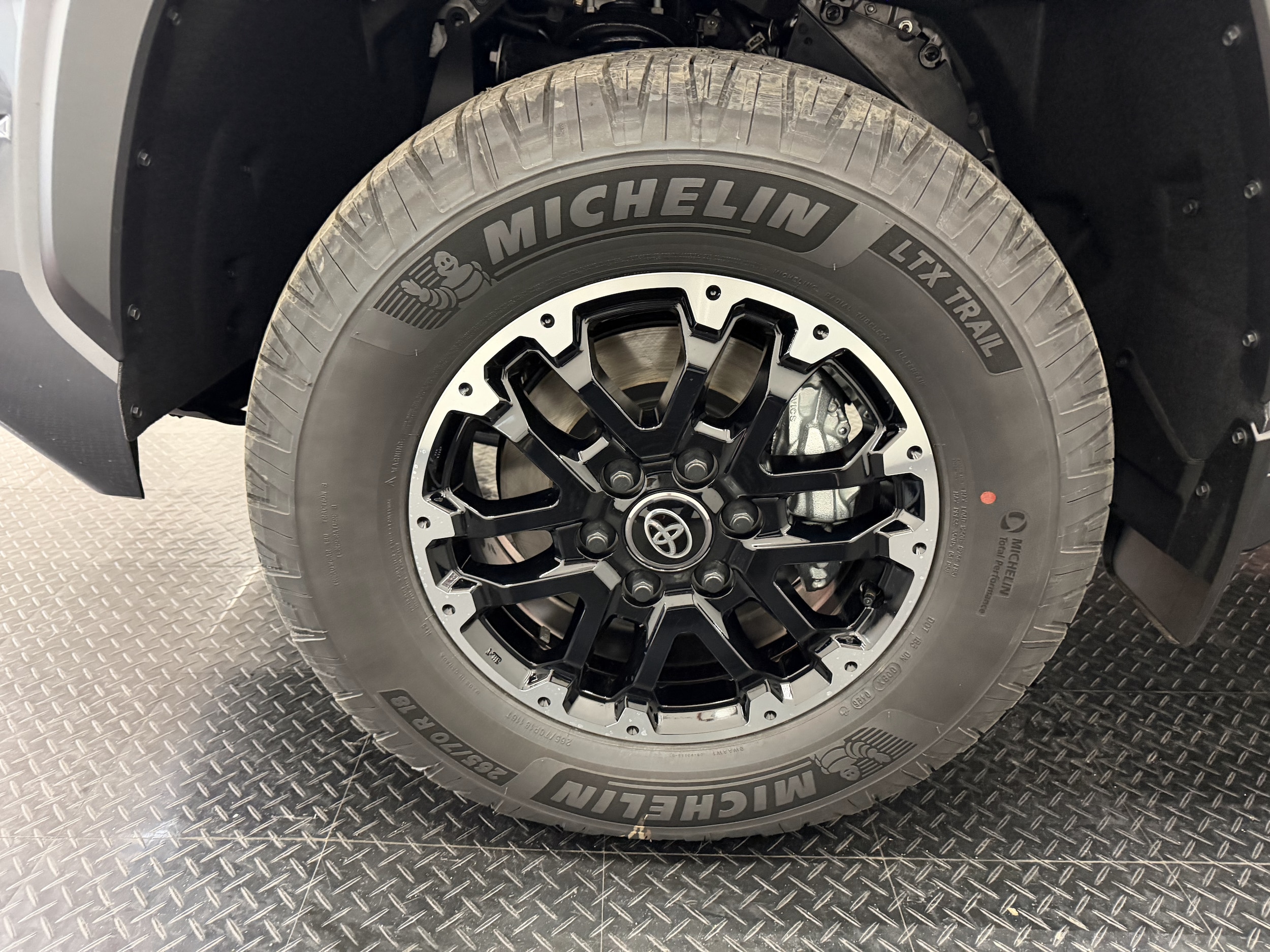 2026 Toyota Tundra SR5 - Photo 28