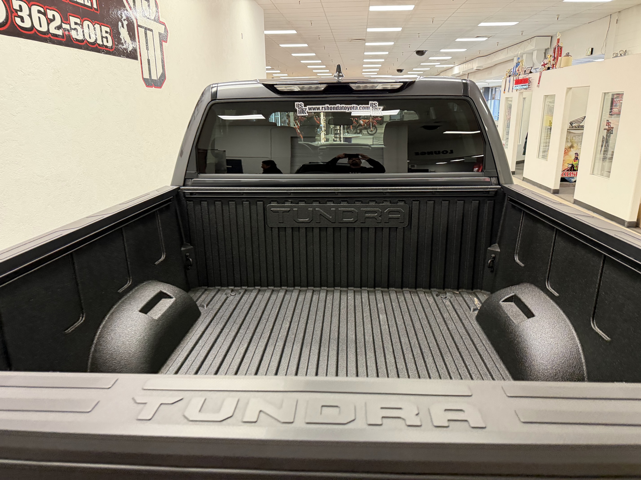 2026 Toyota Tundra SR5 - Photo 7