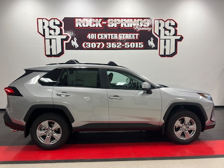 2025 Toyota RAV4 XLE SUV