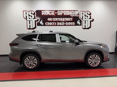 2026 Toyota Highlander Hybrid Platinum SUV
