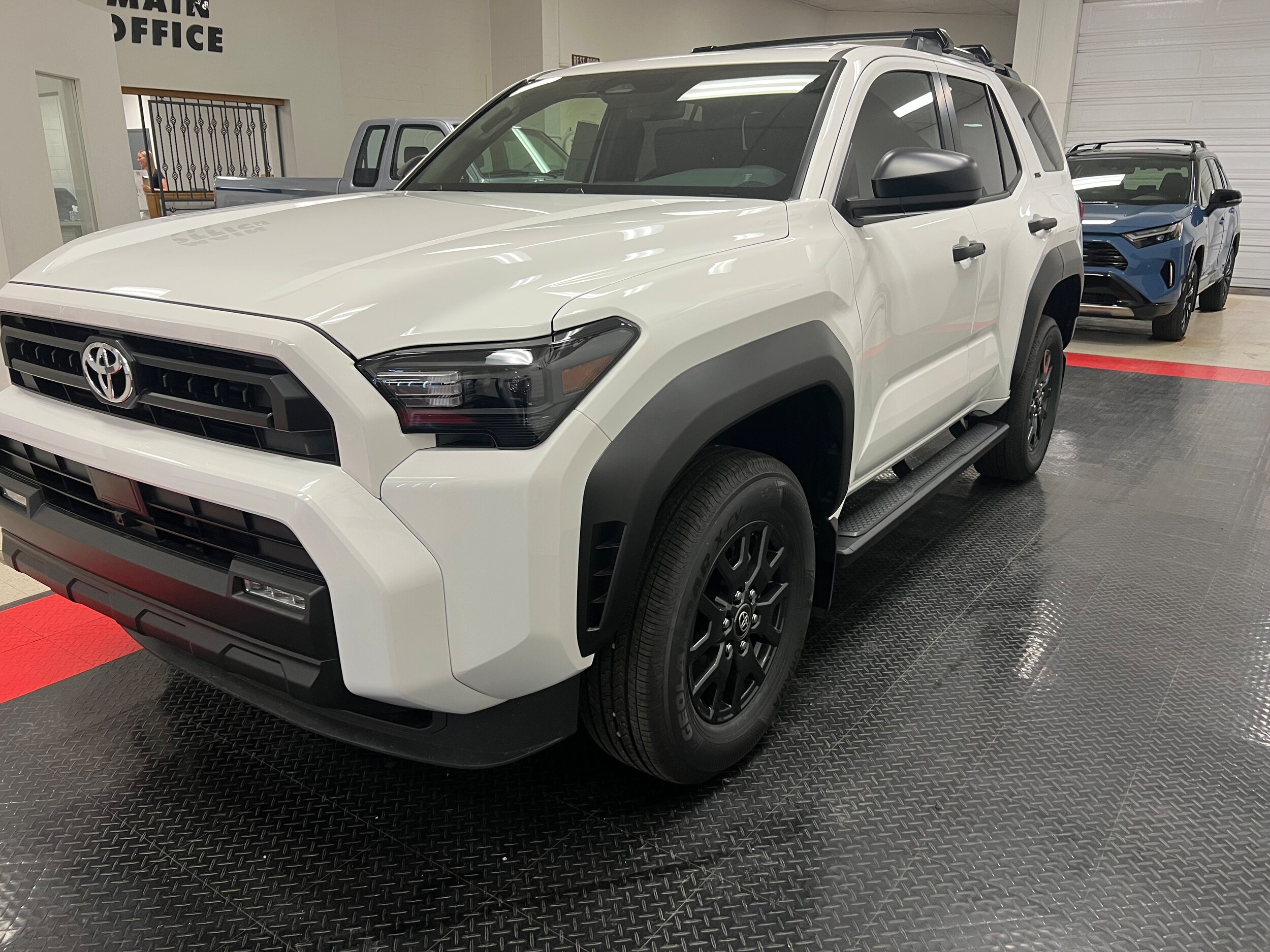 2025 Toyota 4Runner SR5 photo 3