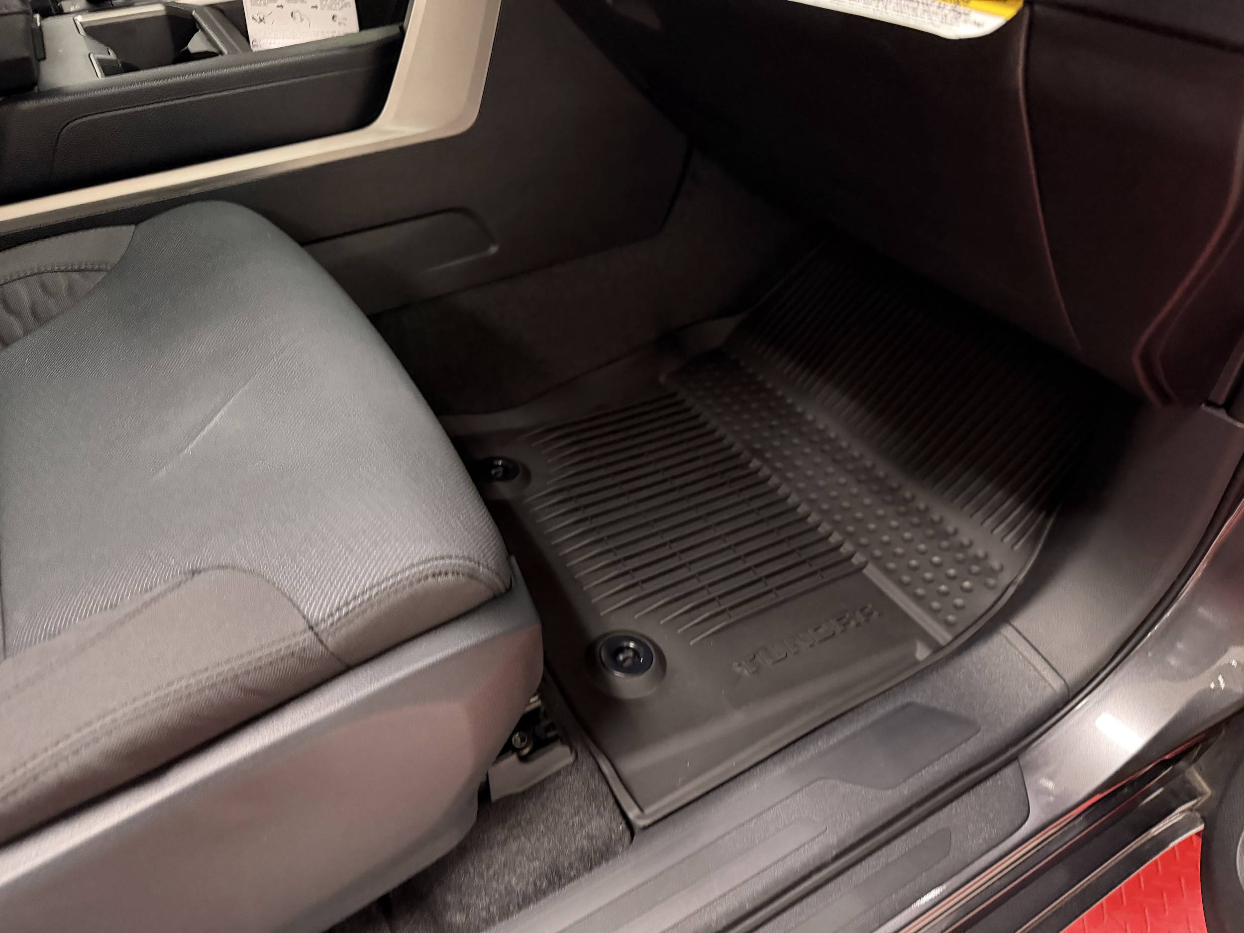 2026 Toyota Tundra SR5 - Photo 17