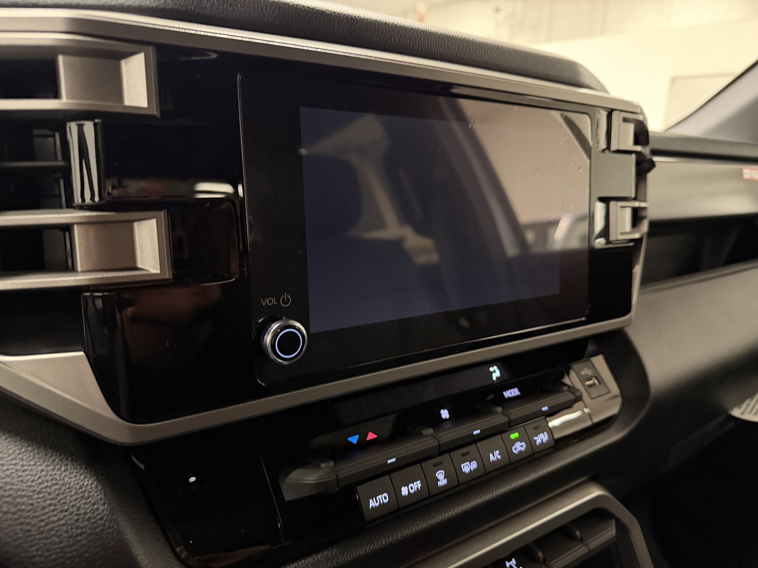 2026 Toyota Tundra SR5 - Photo 23
