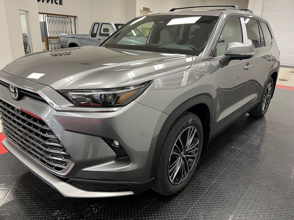 New 2026 Toyota Grand Highlander Hybrid MAX Platinum SUV