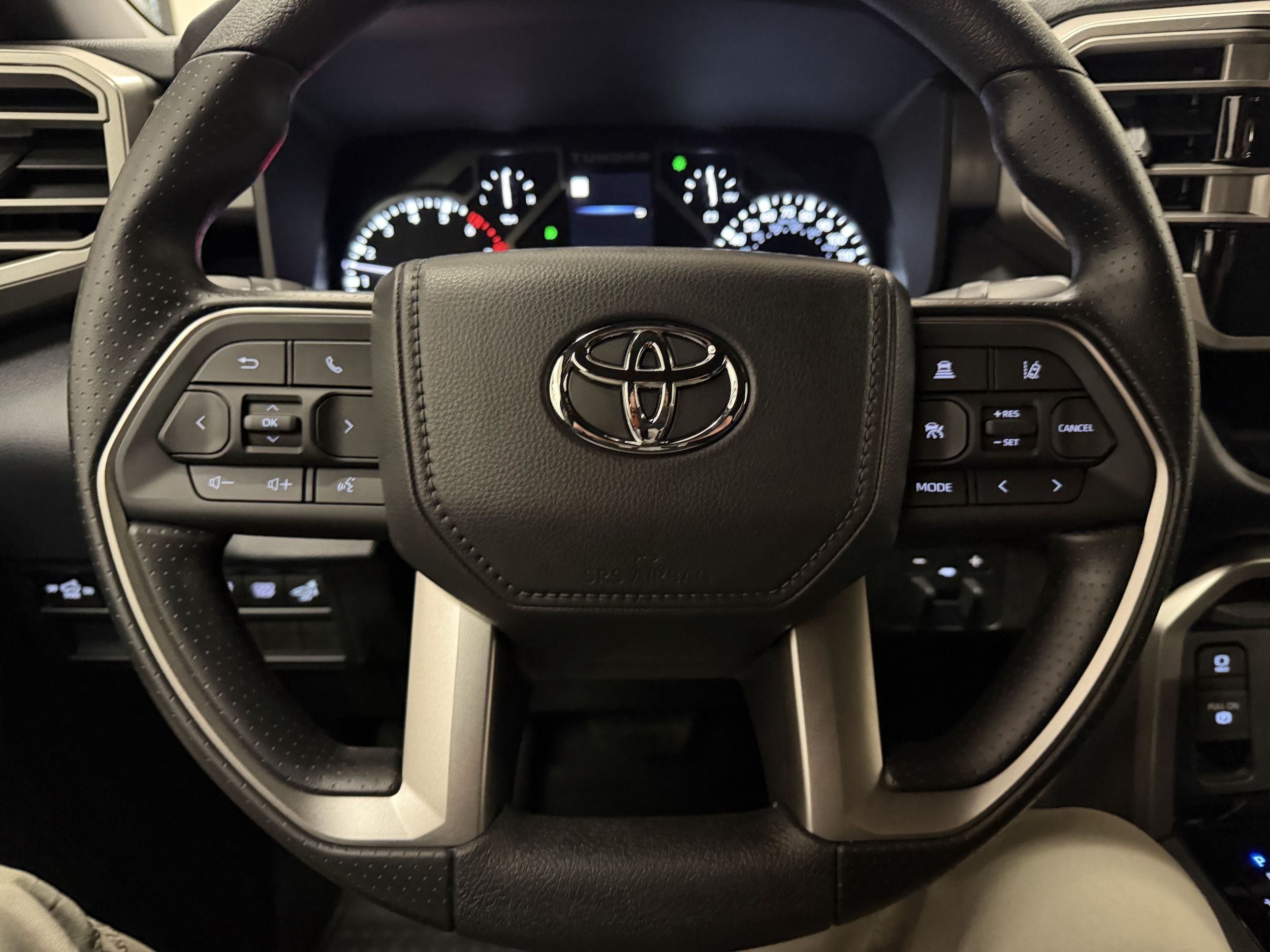 2026 Toyota Tundra SR5 - Photo 20