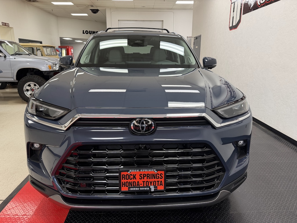 New 2026 Toyota Grand Highlander Platinum SUV