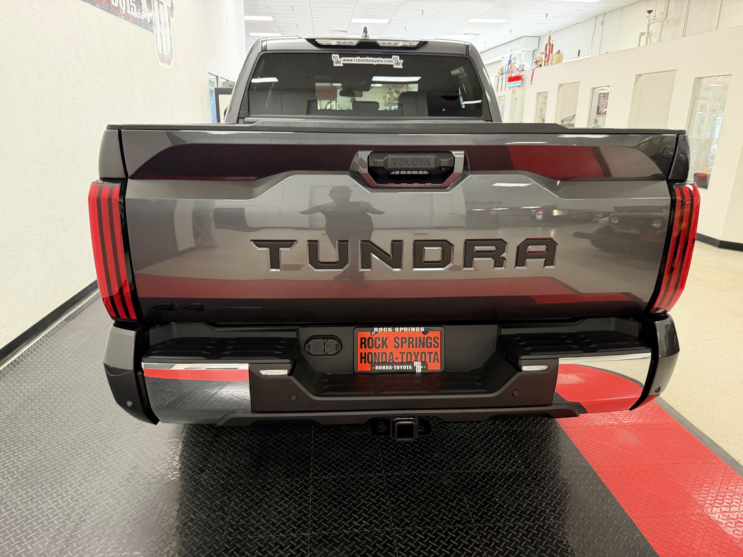 2026 Toyota Tundra SR5 - Photo 7