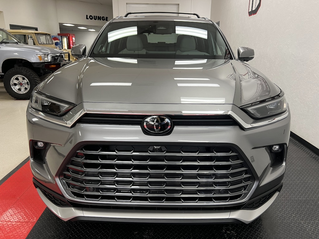 New 2026 Toyota Grand Highlander Hybrid MAX Platinum SUV