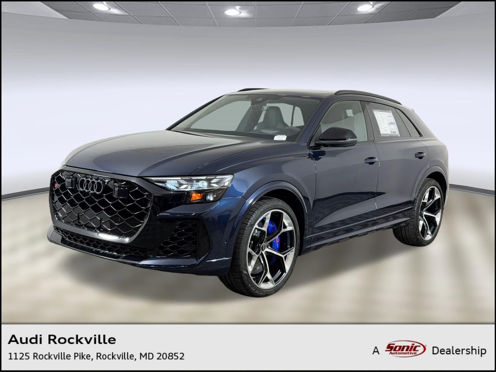 RS Q8 Performance SUV