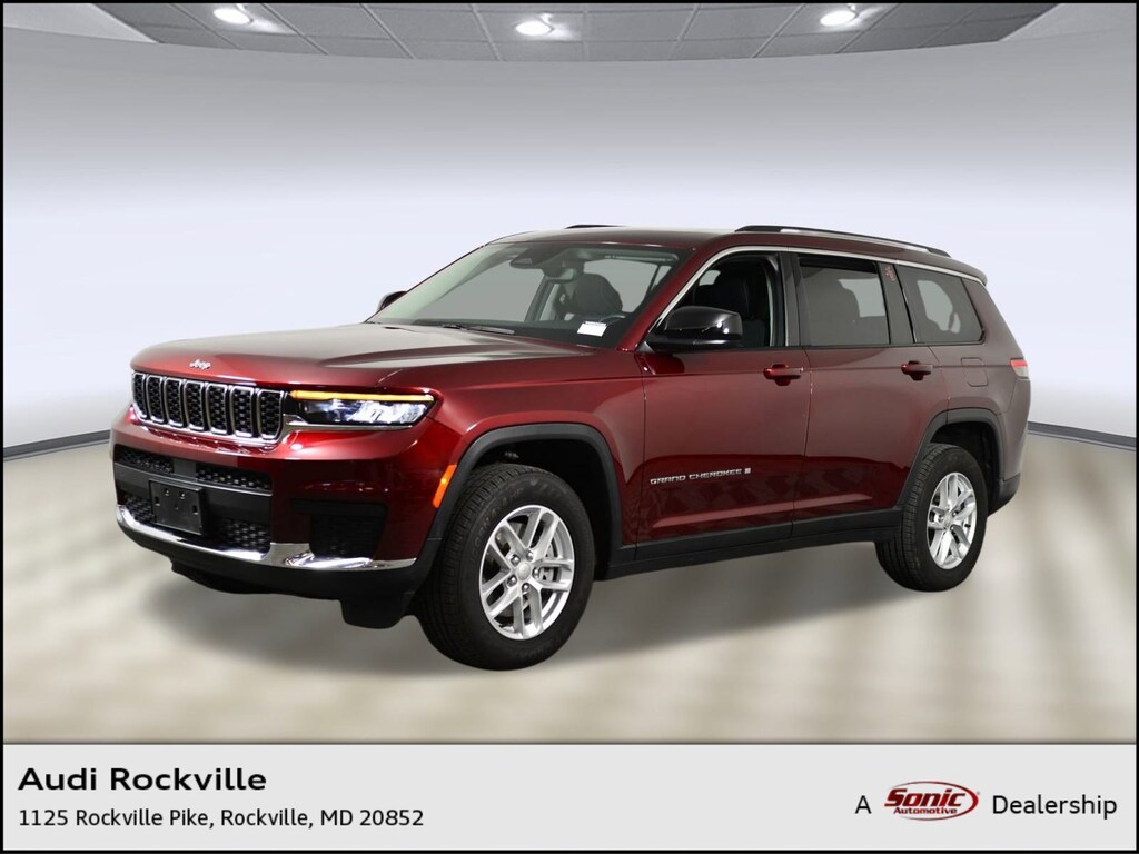 Used 2022 Jeep New Grand Cherokee Laredo SUV