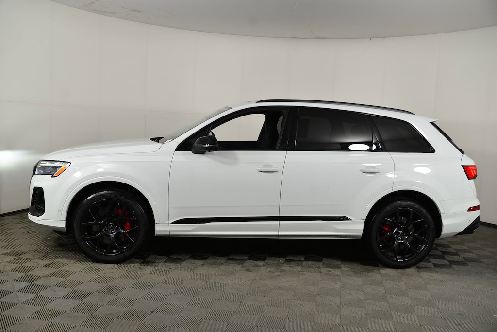 New 2026 Audi SQ7 Prestige SUV
