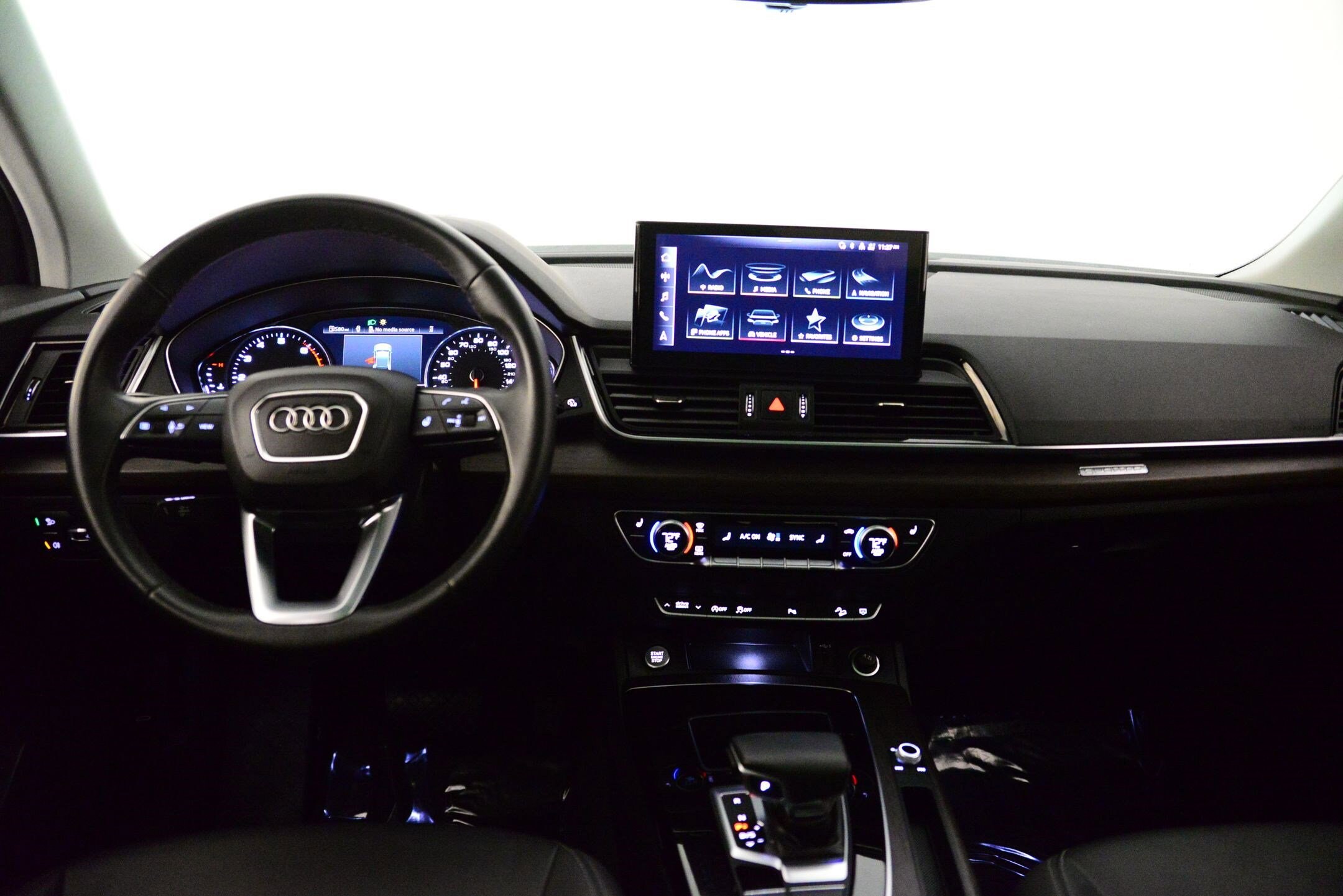 2021 Audi Q5 Premium photo 3