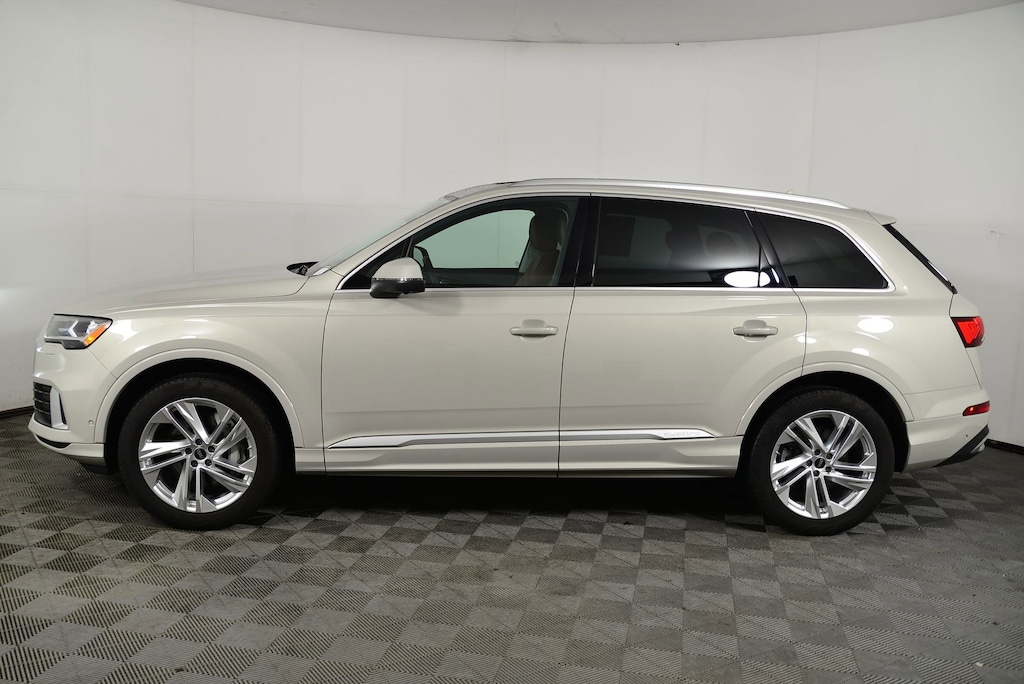 Certified 2023 Audi Q7 Premium SUV