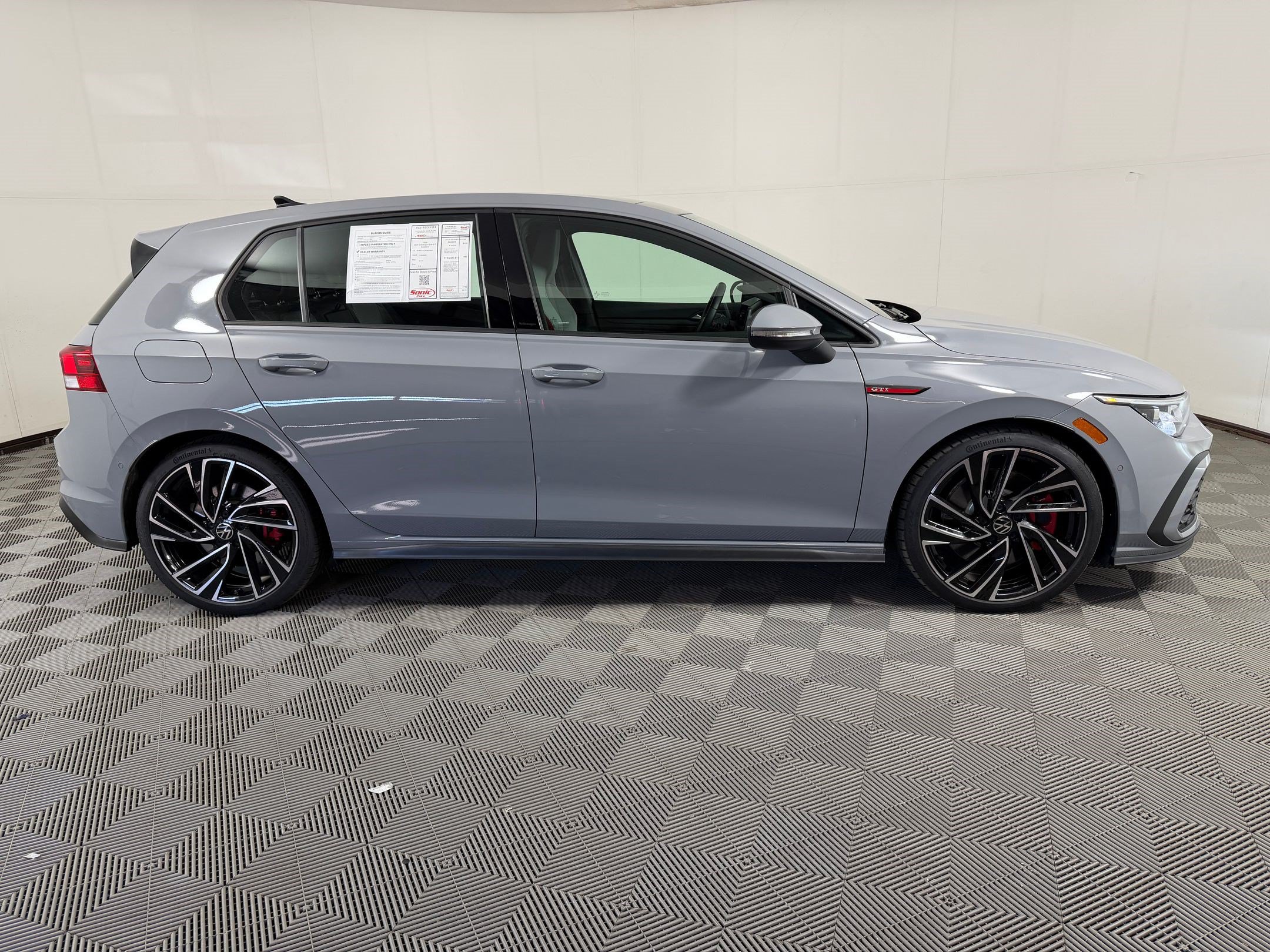 2024 Volkswagen Golf GTI Autobahn Hatchback