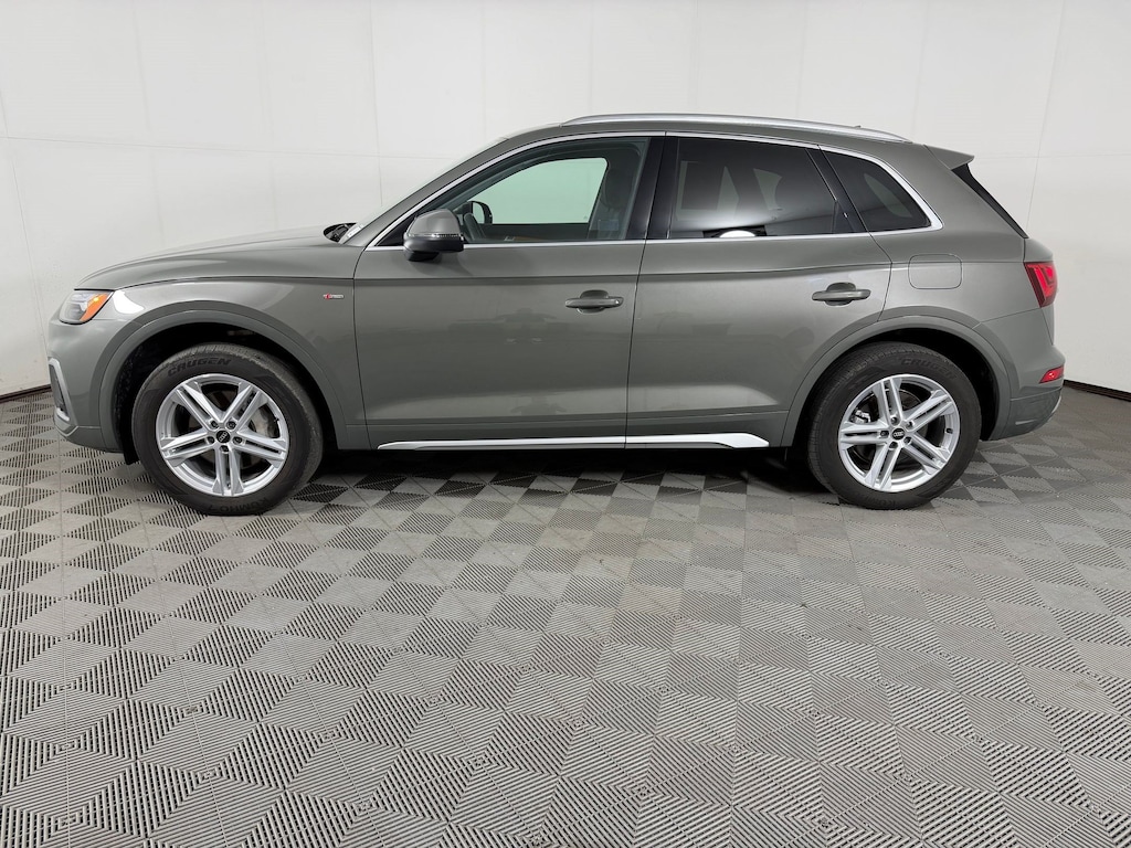 Used 2023 Audi Q5 e S line Premium Plus SUV