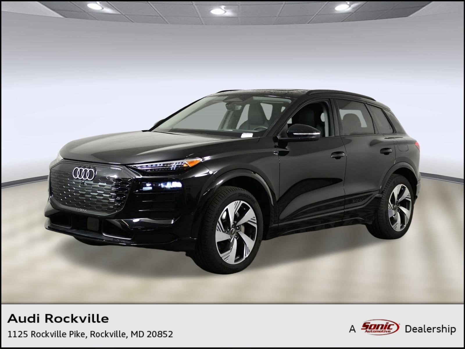 2025 Audi Q6 e-tron Premium Plus's photo