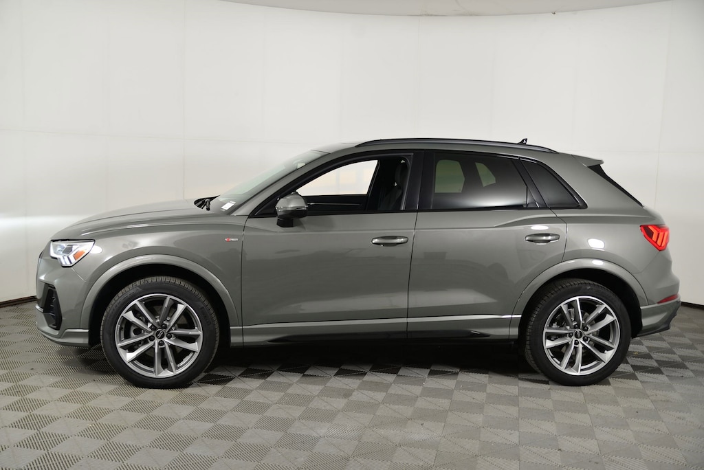 Used 2025 Audi Q3 S line Premium SUV