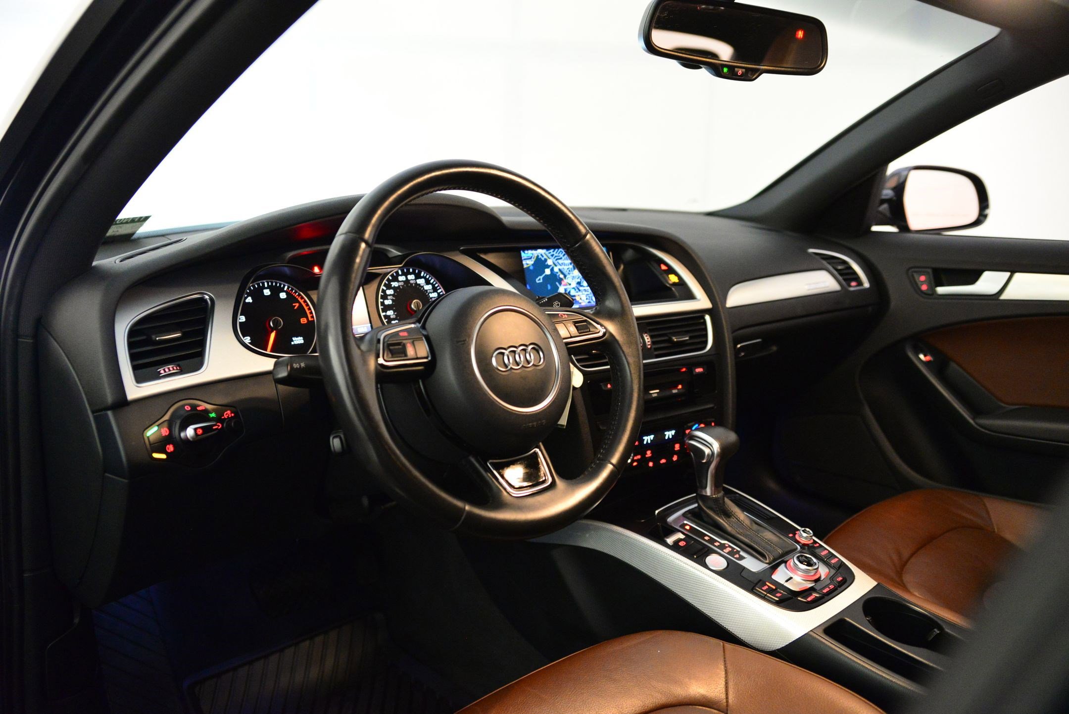 2015 Audi A4 Quattro Premium Plus photo 2