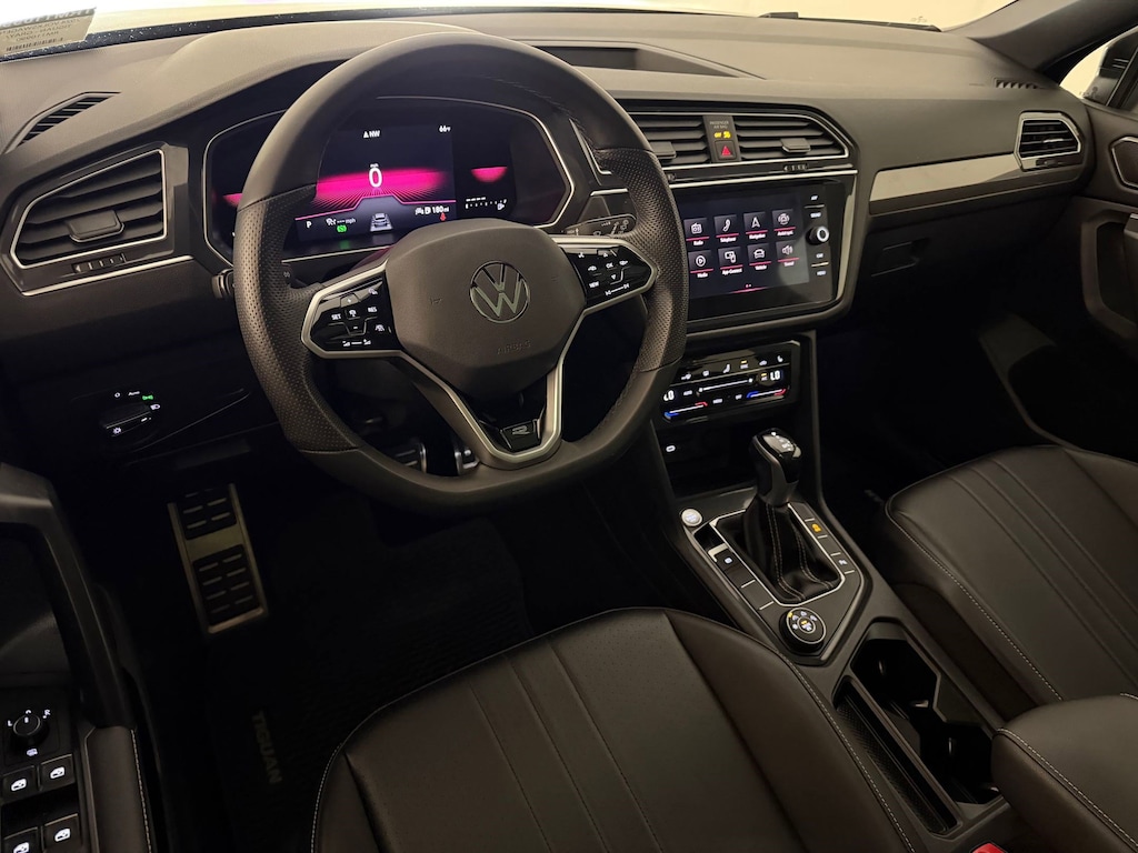 Used 2024 Volkswagen Tiguan SE R-Line Black SUV