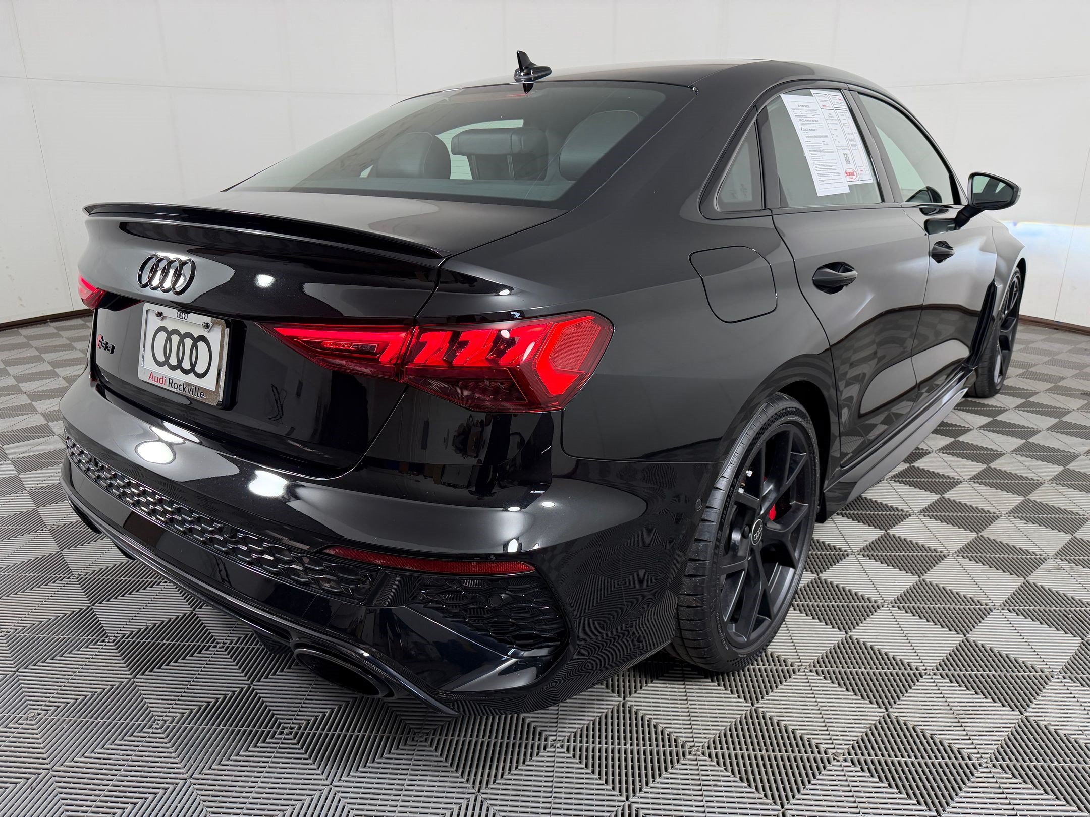 RS 3 RS 3 Sedan TFSI Quattro S Tronic (2.5 TFSI) Sedan