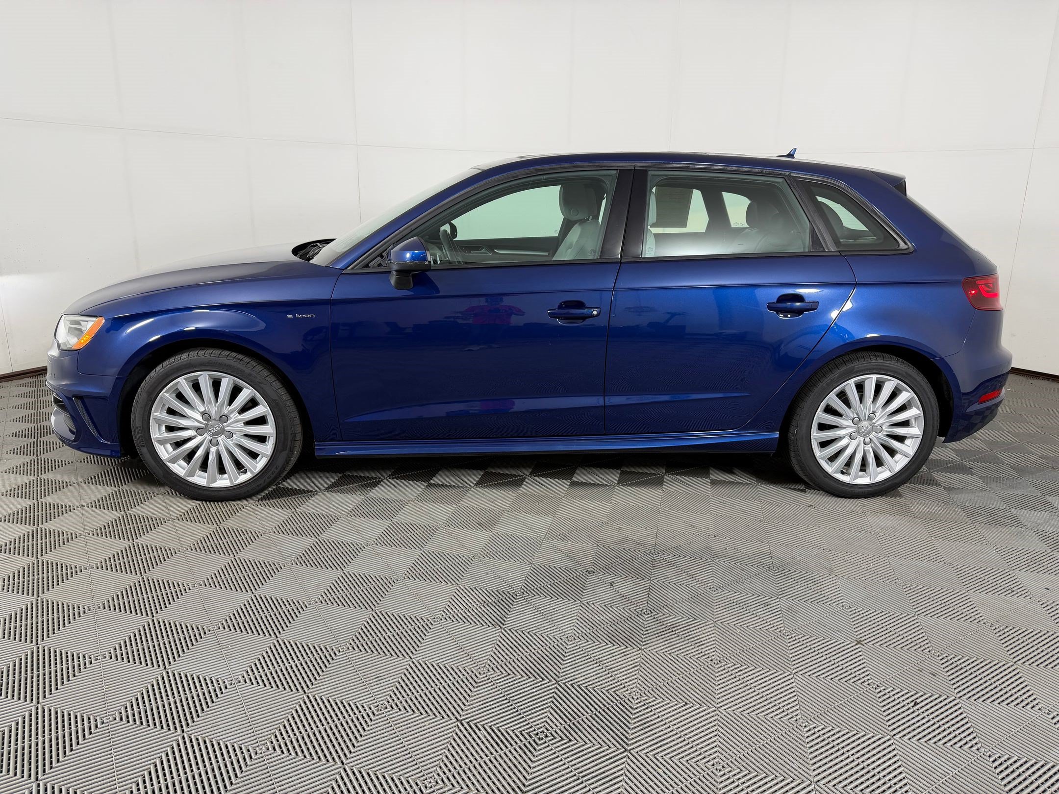 2016 Audi A3 E-tron Premium Sportback