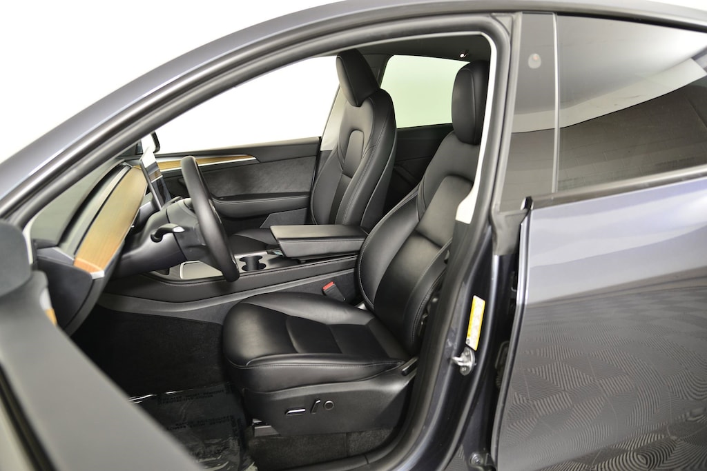 Used 2023 Tesla Model Y Long Range SUV