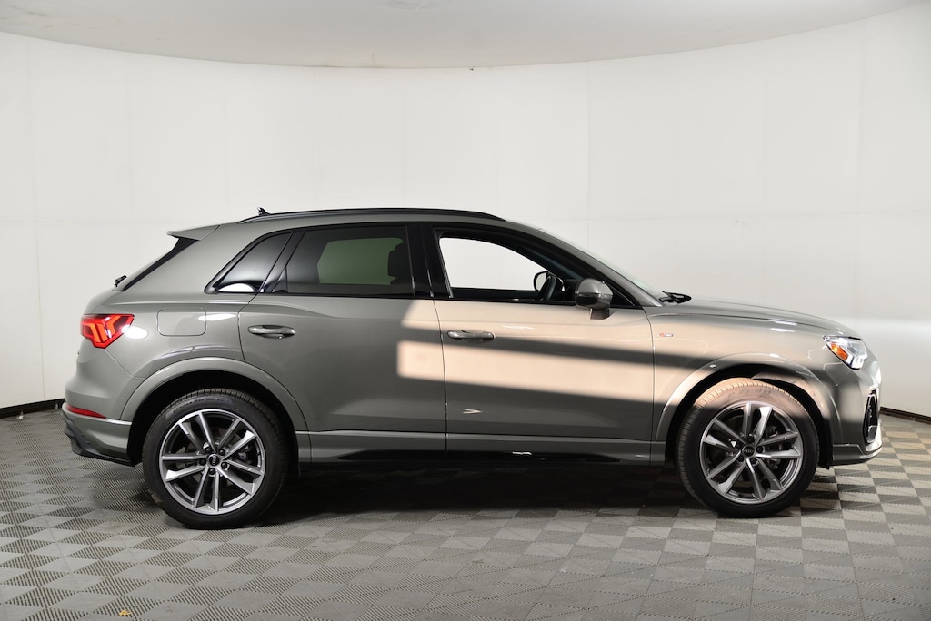 Used 2025 Audi Q3 S line Premium SUV