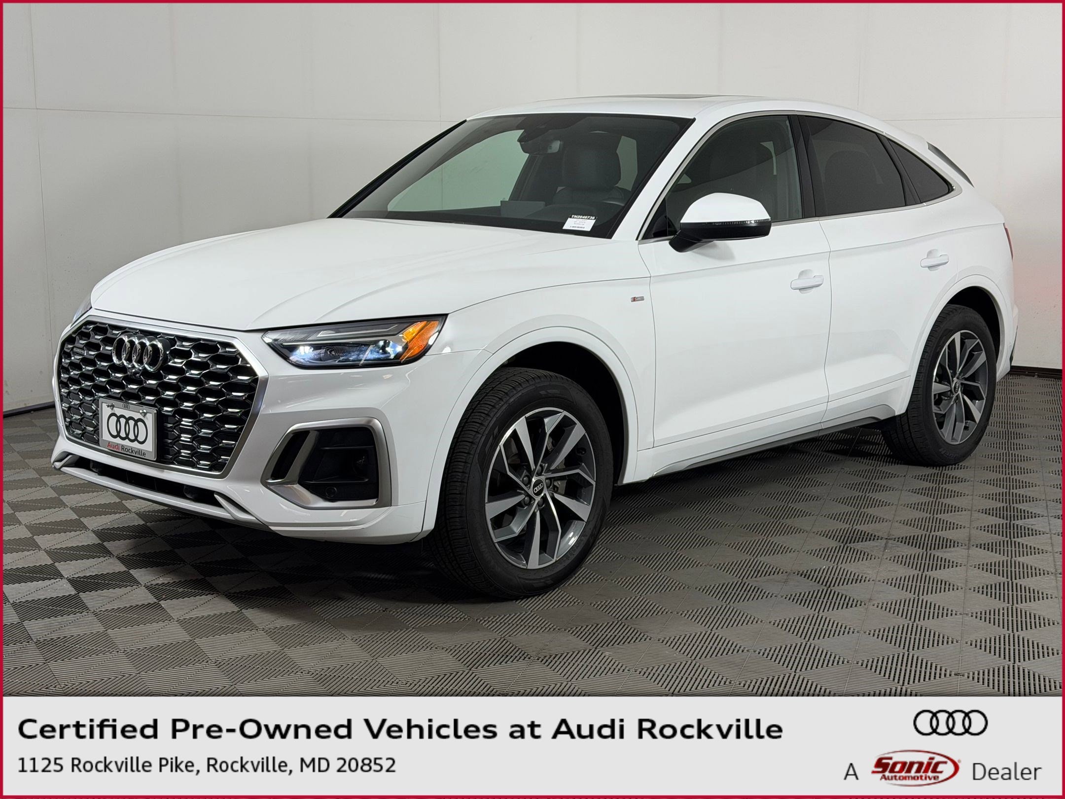 2022 Audi Q5 Sportback 45 Premium's photo