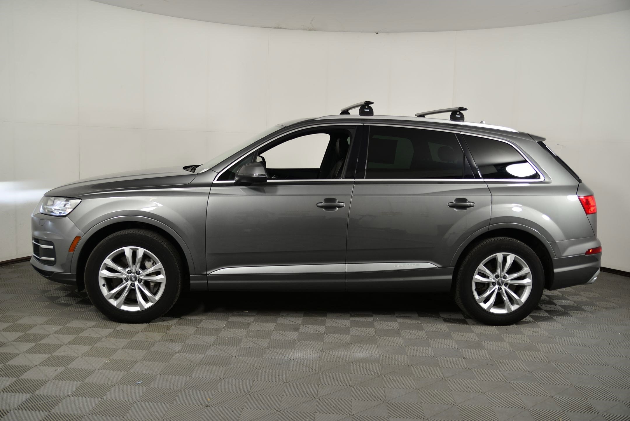 Used 2017 Audi Q7 Premium Plus with VIN WA1LHAF74HD050852 for sale in Rockville, MD