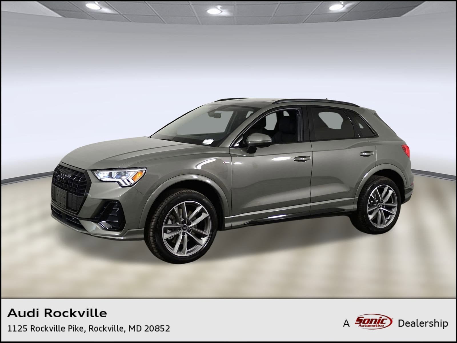 2025 Audi Q3 S Line Premium's photo